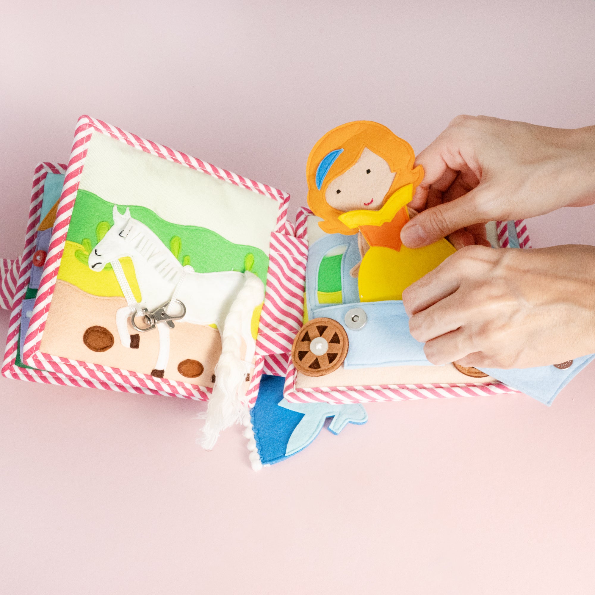 Petite Princesse - Mini quiet book de 6 pages