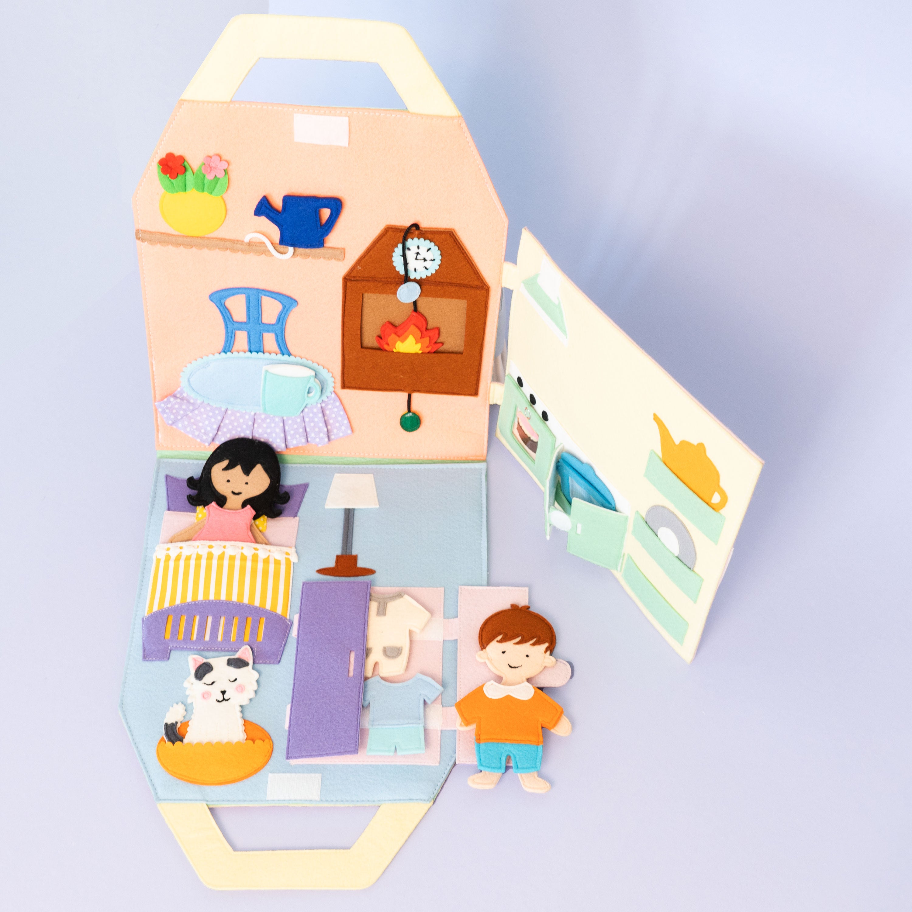 compagnon de voyage maison de poupée