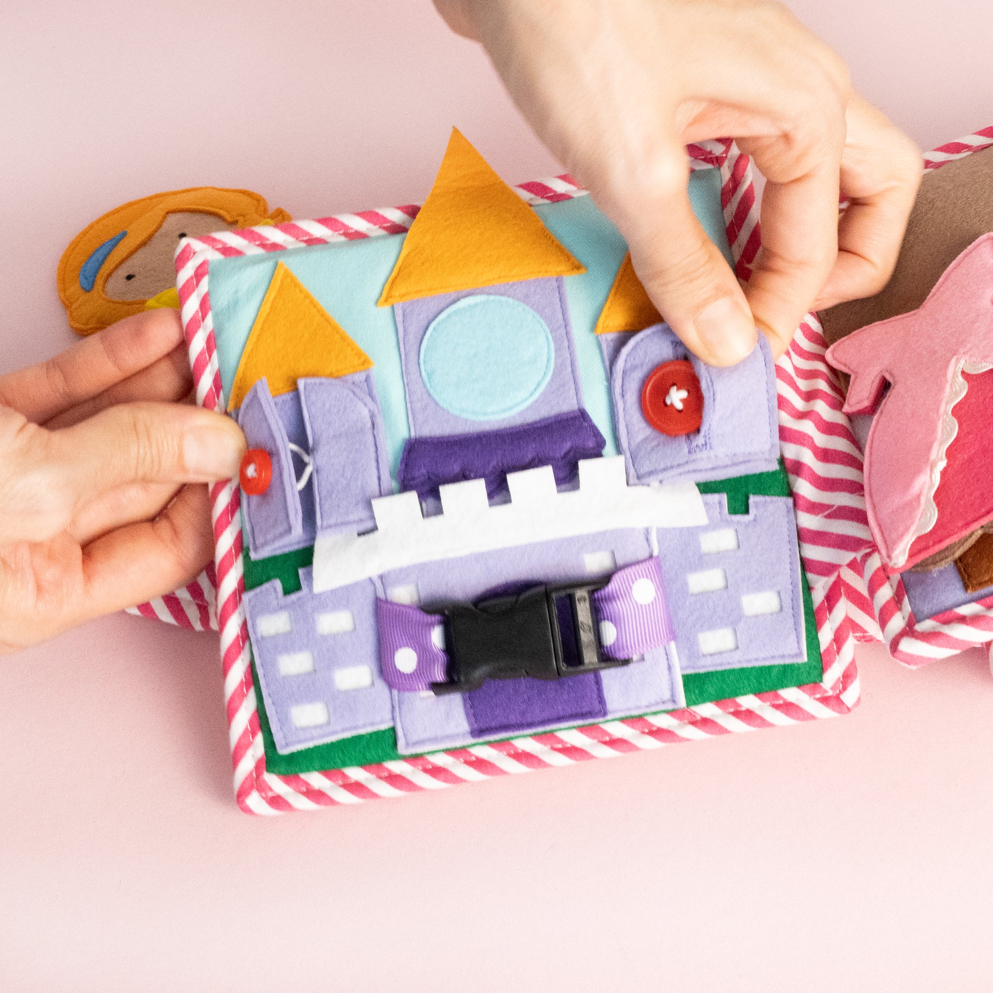 Petite Princesse - Mini quiet book de 6 pages