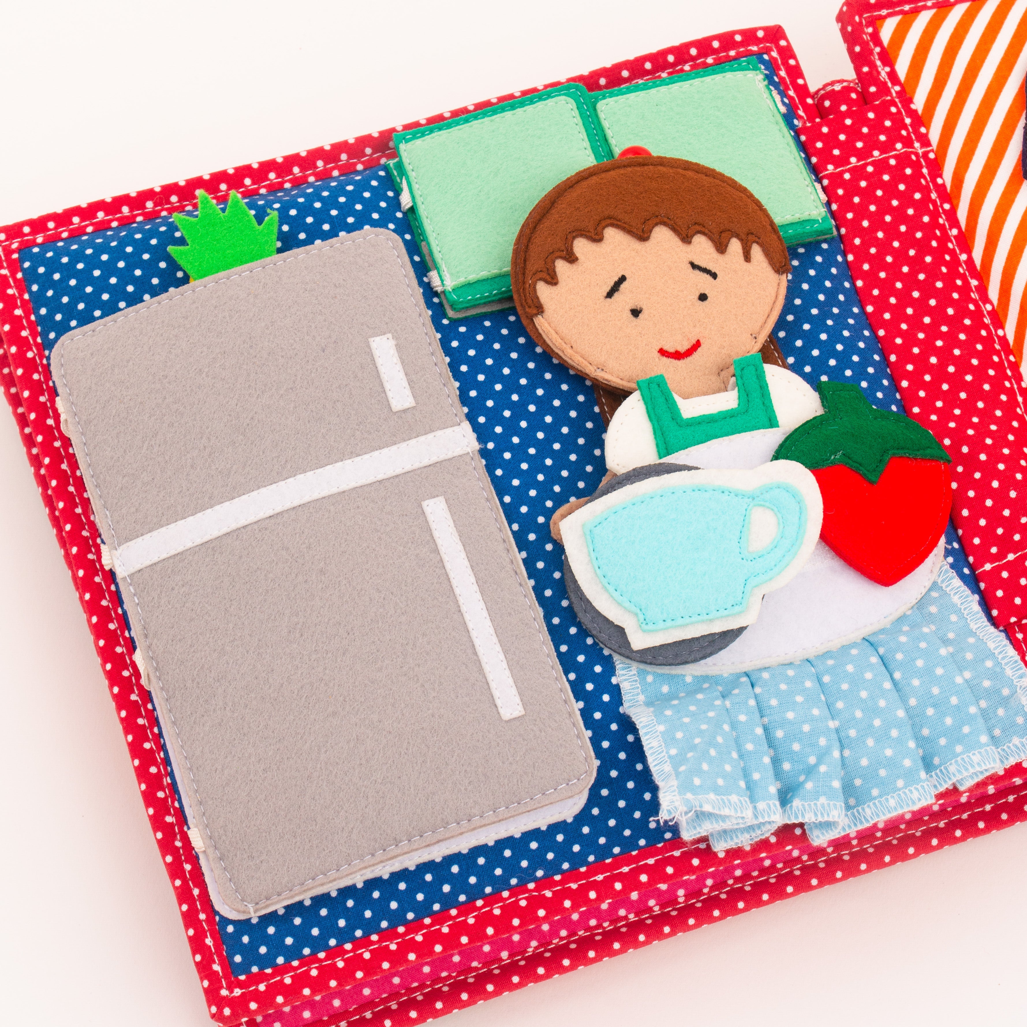 Salut toi! - 6 pages Quiet Book