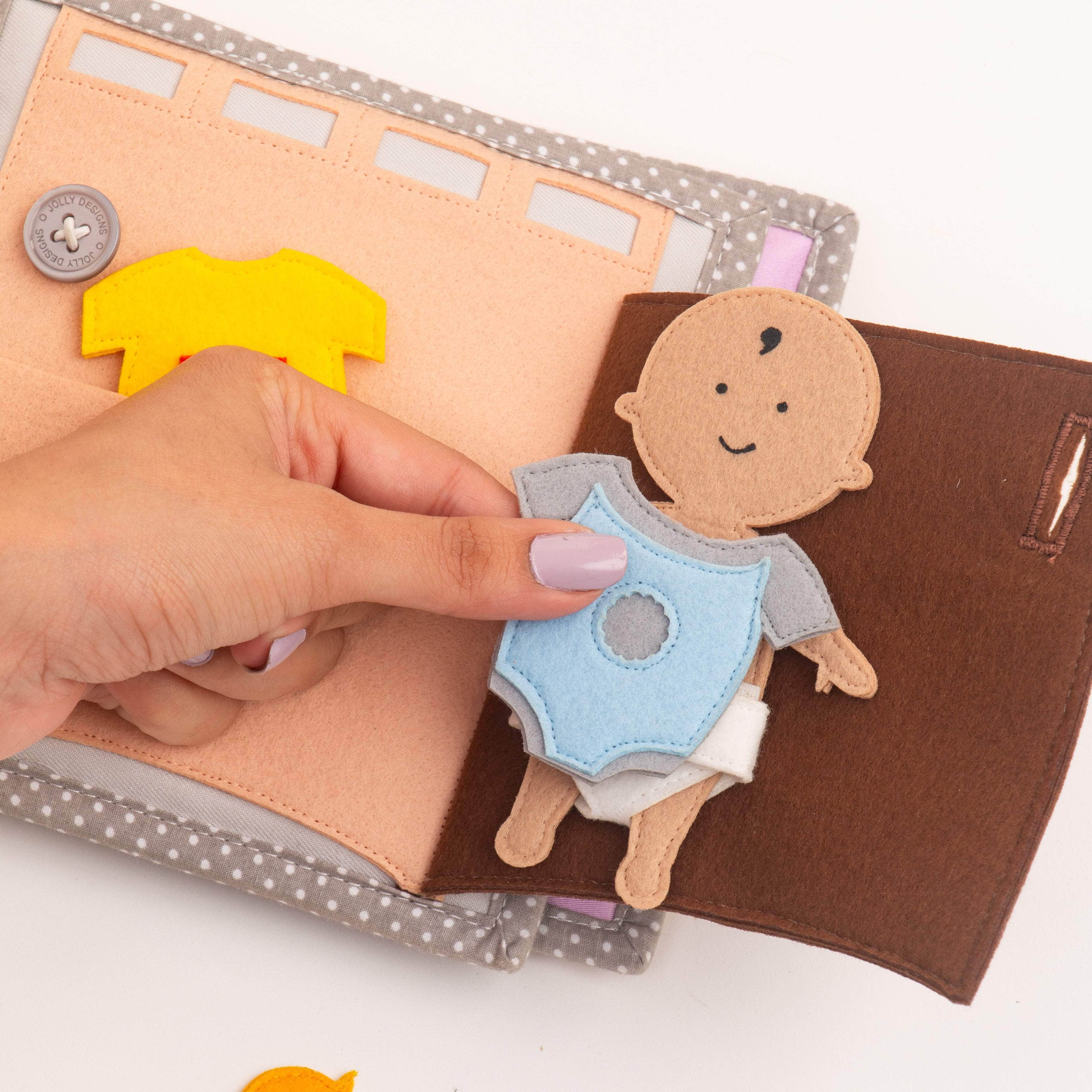Bébé Jolly- 6 pages Mini Quiet Book